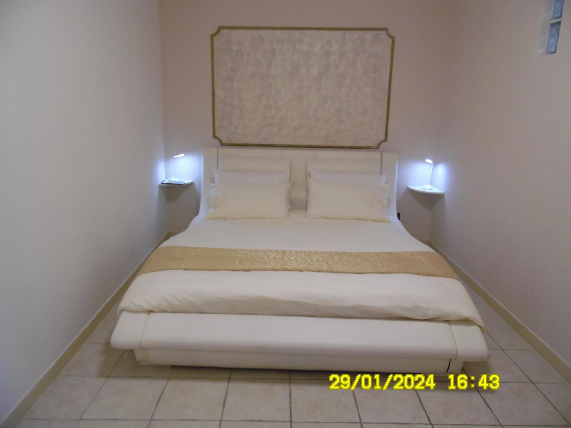 La Casa Di Giuditta - B&B Casa Vacanze - Ramacca Dış mekan fotoğraf