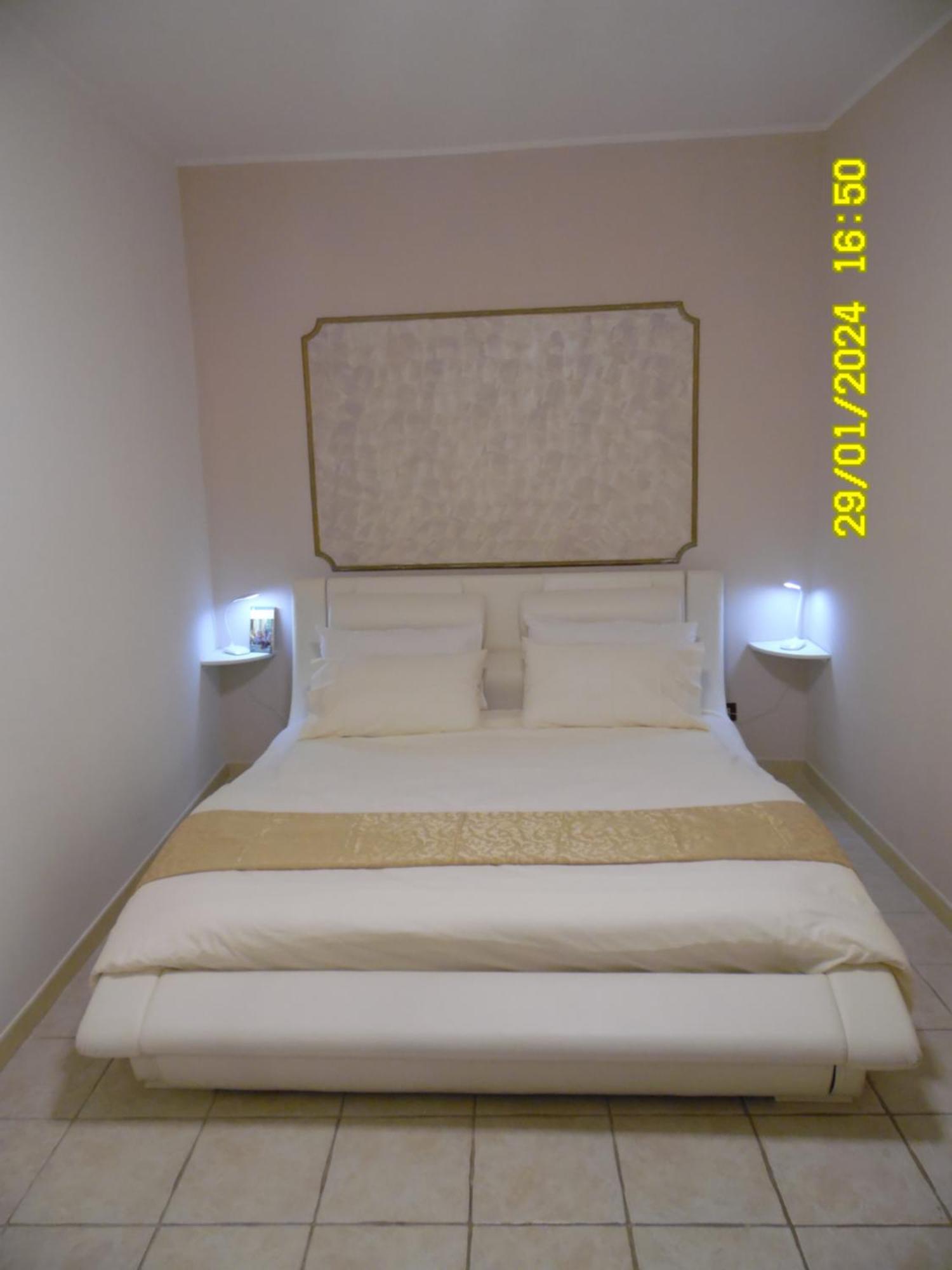 La Casa Di Giuditta - B&B Casa Vacanze - Ramacca Dış mekan fotoğraf